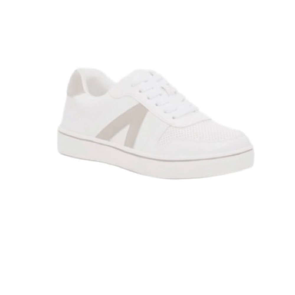 Mia Krew Casual Sneaker